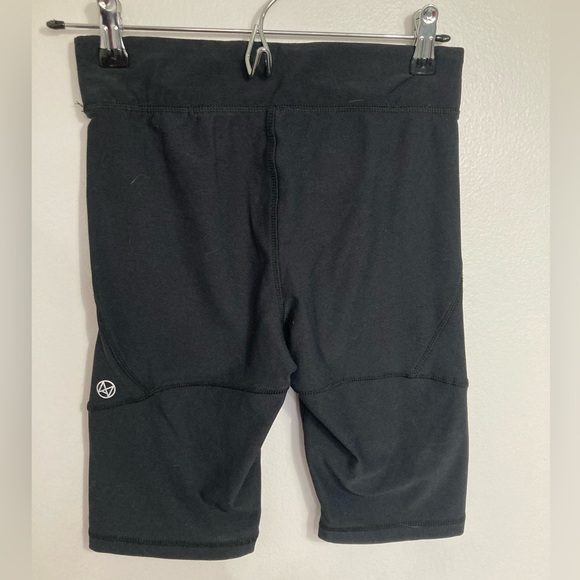 Bike shorts - Picture 2 of 4